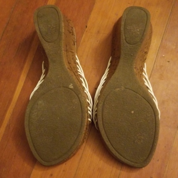 Wedge sandal heels size 8 - Picture 3 of 4